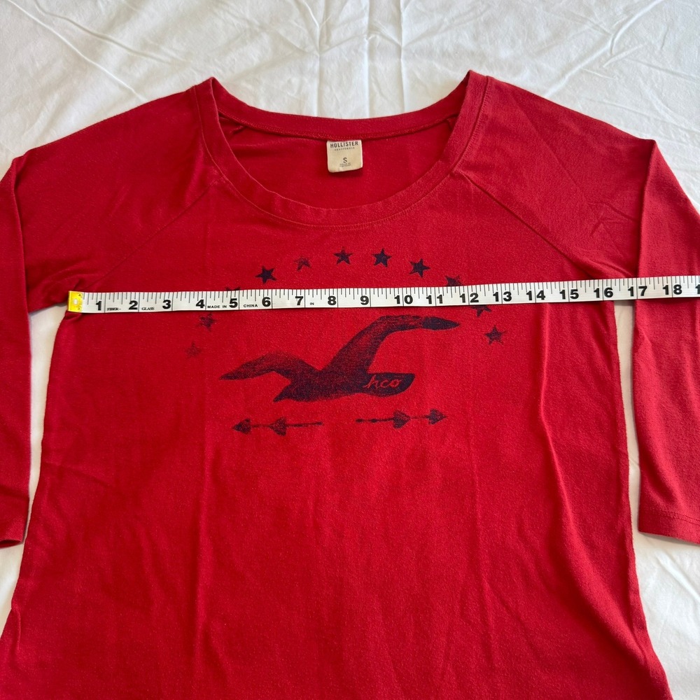 Hollister Womens Red 3/4 Sleeve Graphic T-Shirt Y2K Seagull Logo Size S - Picture 6 of 10